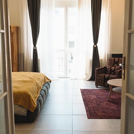 Design Apartment "Salon 535" Belgrado Buitenkant foto