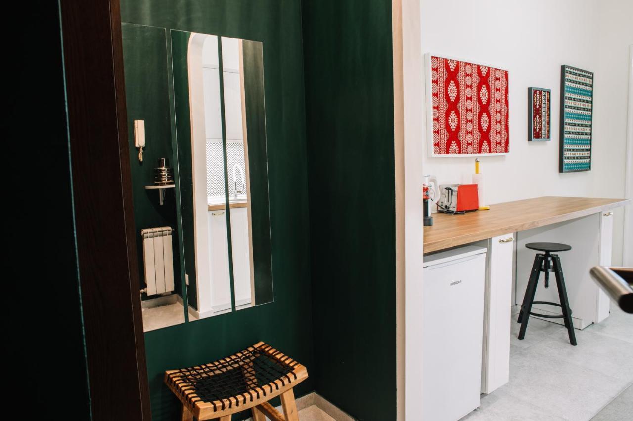 Design Apartment "Salon 535" Belgrado Buitenkant foto