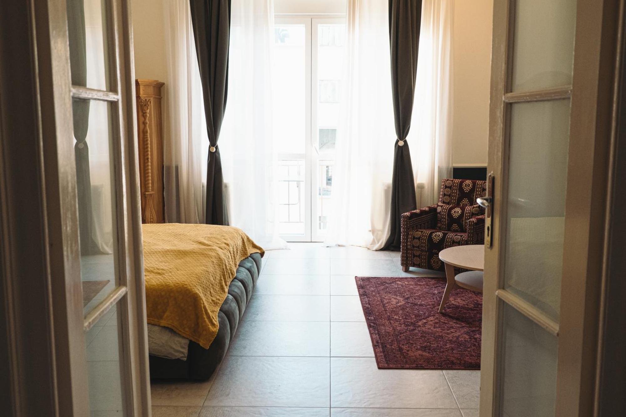 Design Apartment "Salon 535" Belgrado Buitenkant foto
